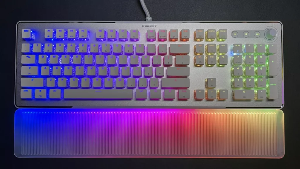 Roccat Vulcan II Max огляд
